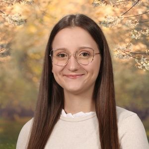 Meet your Posher, Ana